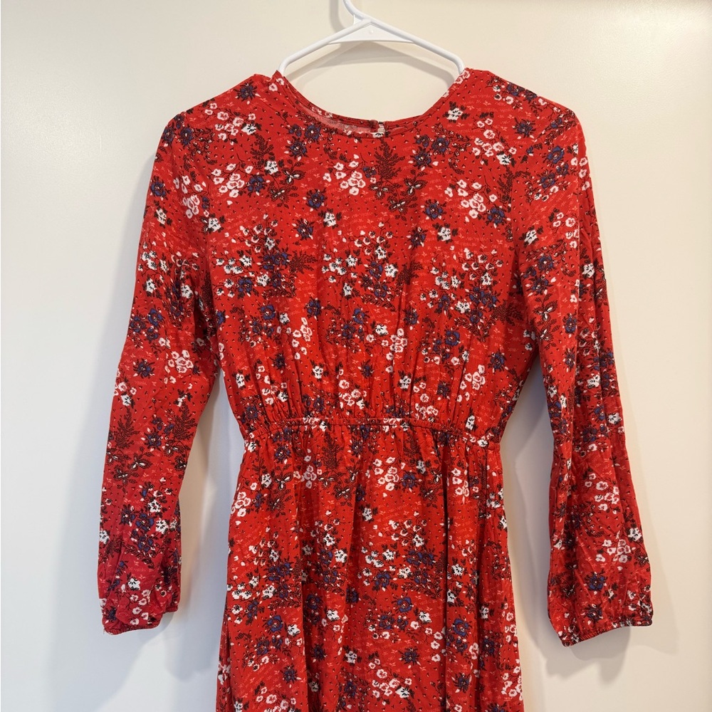 Old Navy Red and White Floral Long Sleeve Dress